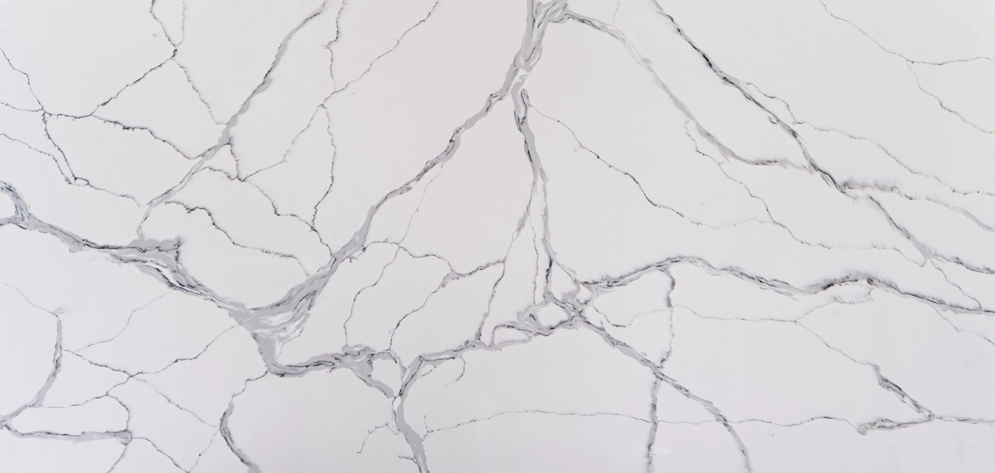 Full slab view of Atlanta by Modern Quartz Stone