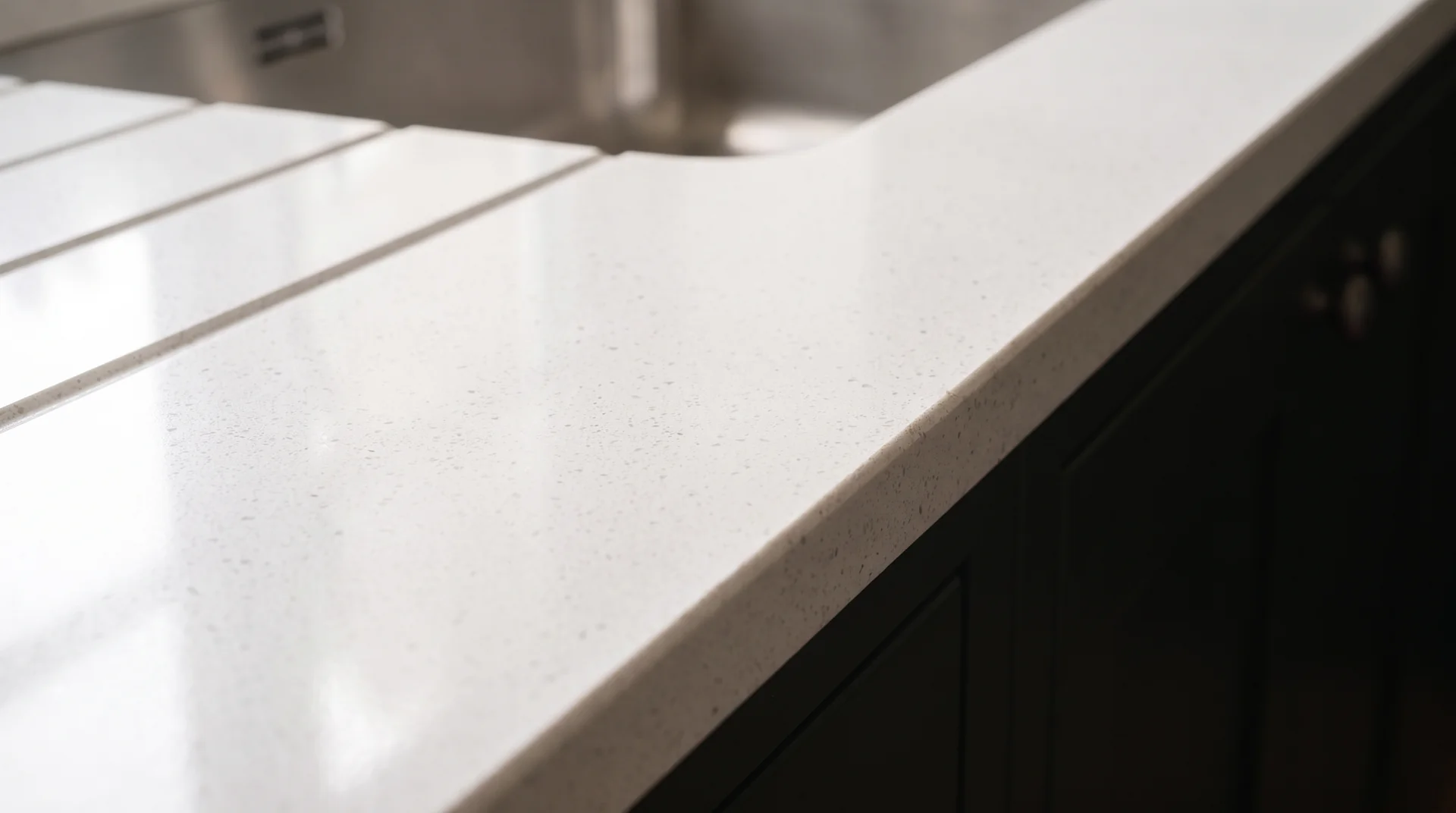 Snow White quartz worktop close-up showing surface detail