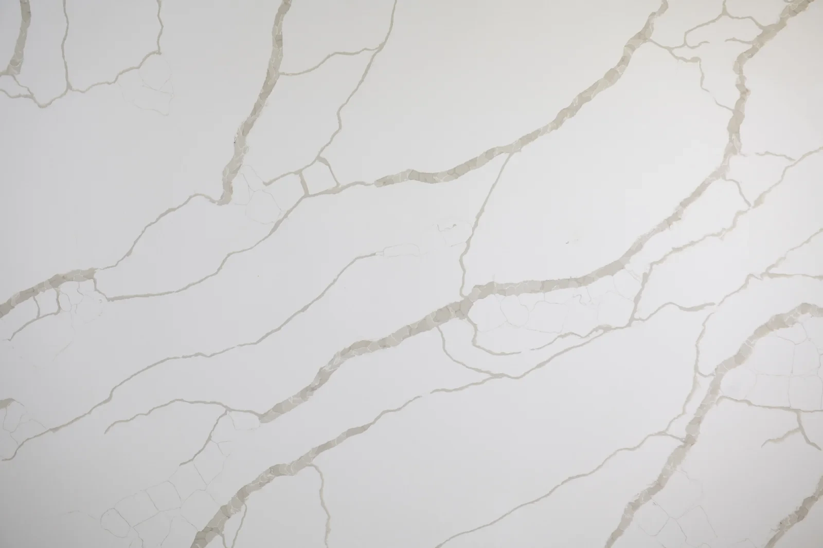 Full slab view of Calacatta Protofinio by Modern Quartz Stone