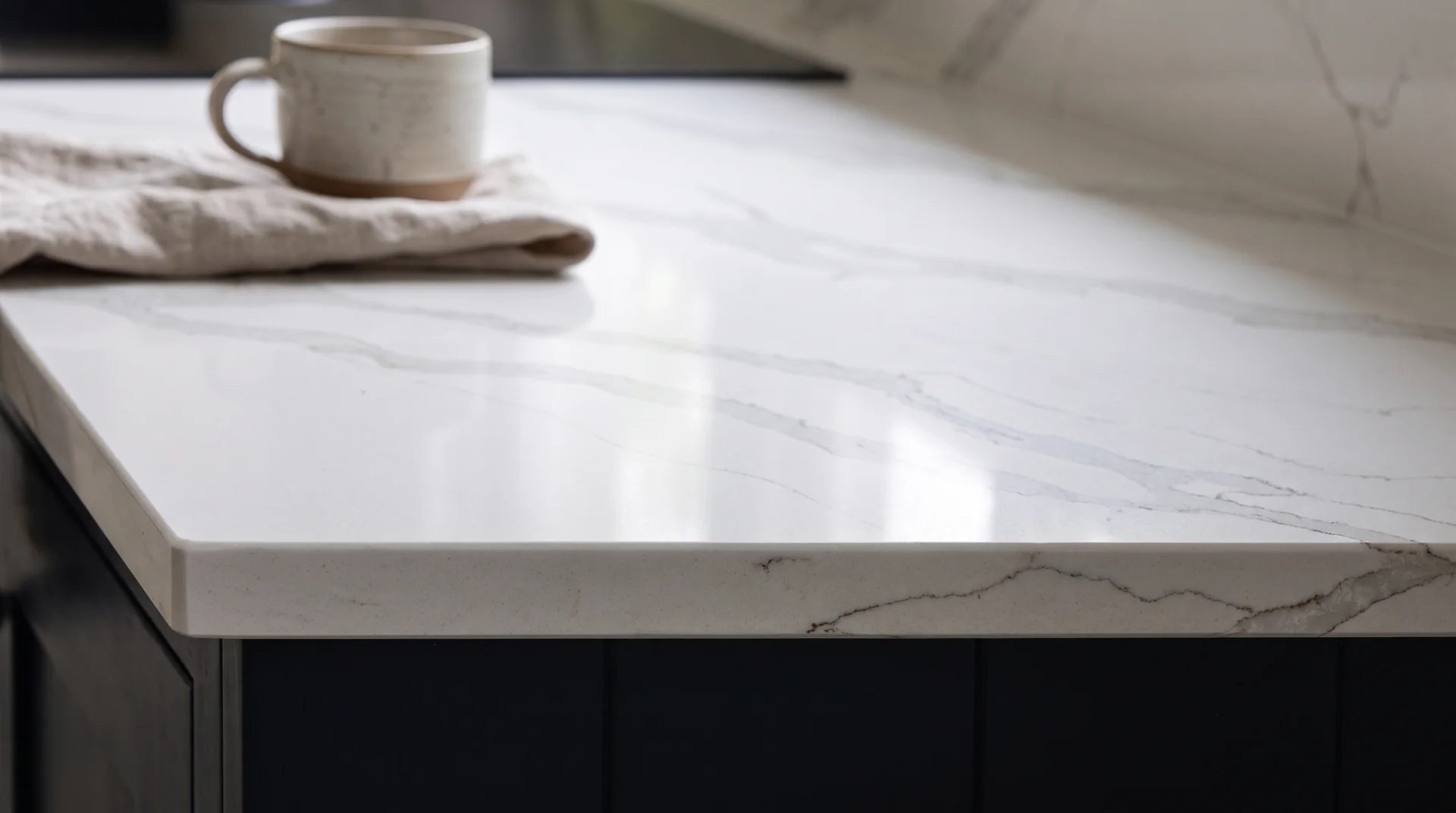Calacatta Lusso quartz worktop close-up showing surface detail