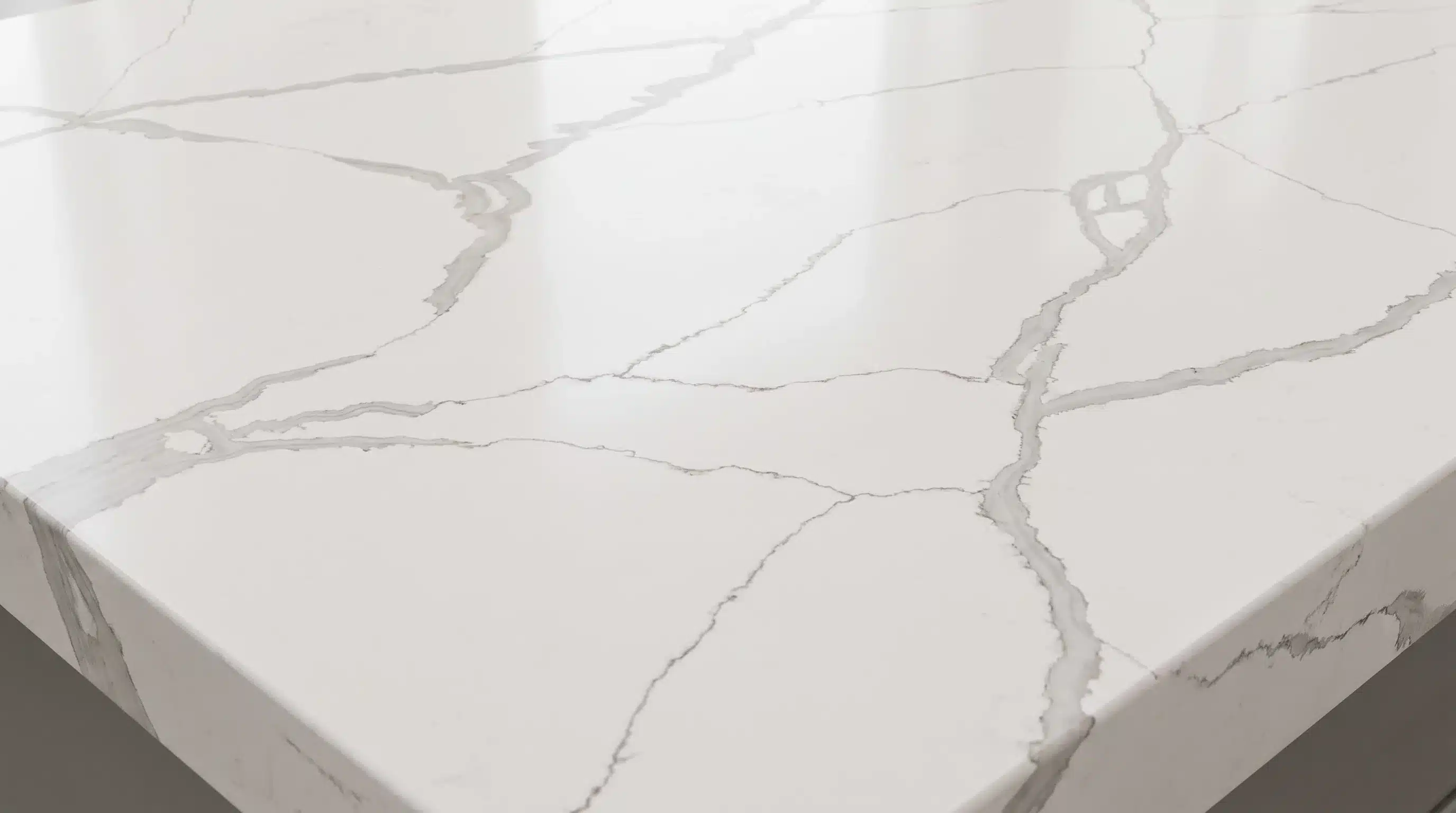 Close-up of Calacatta Lusso CQM426 quartz worktop surface detail