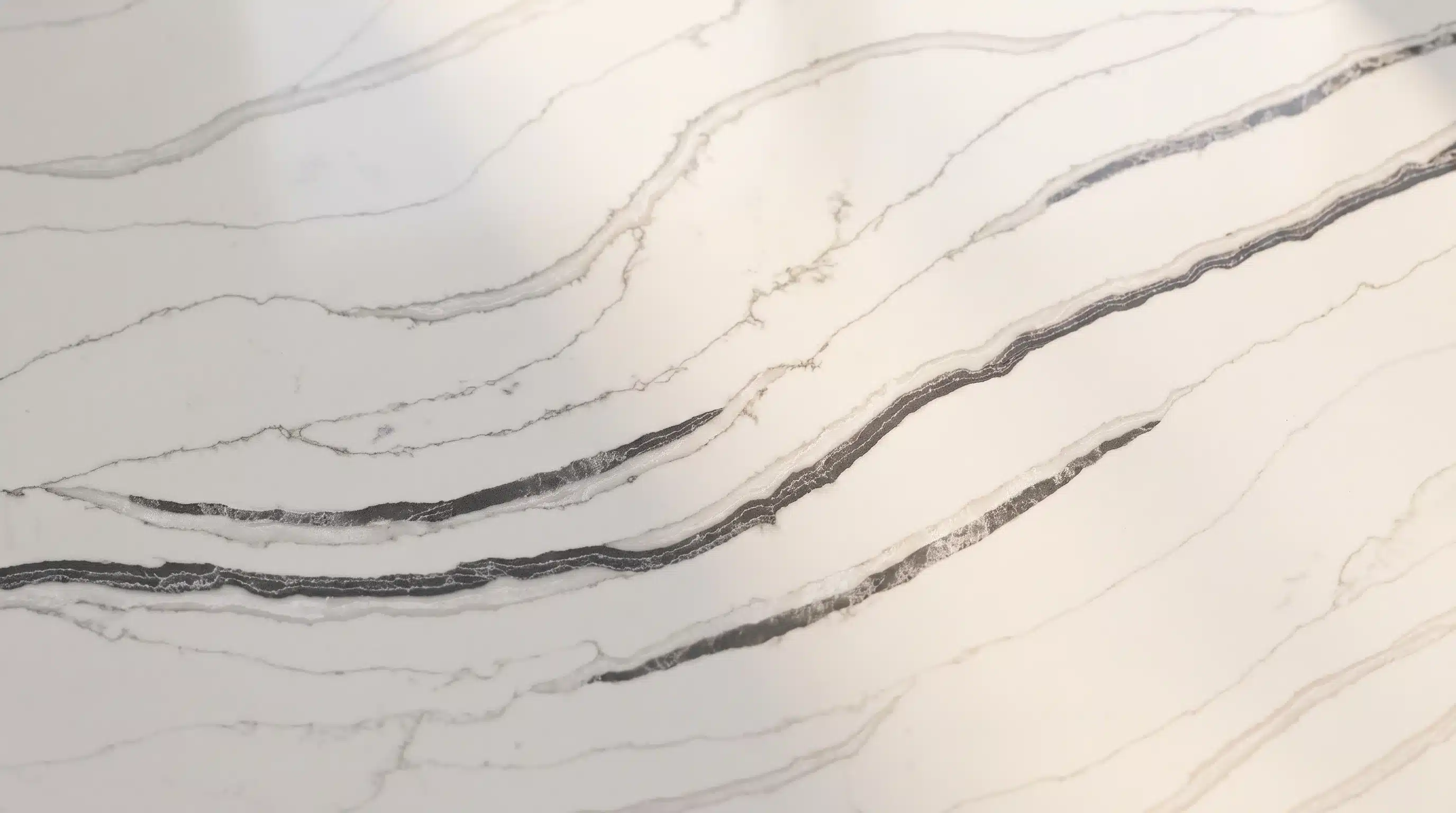 Close-up of Monaco CQM431 quartz worktop surface detail